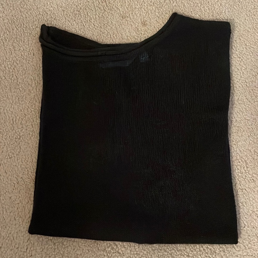 Vera Wang sweater